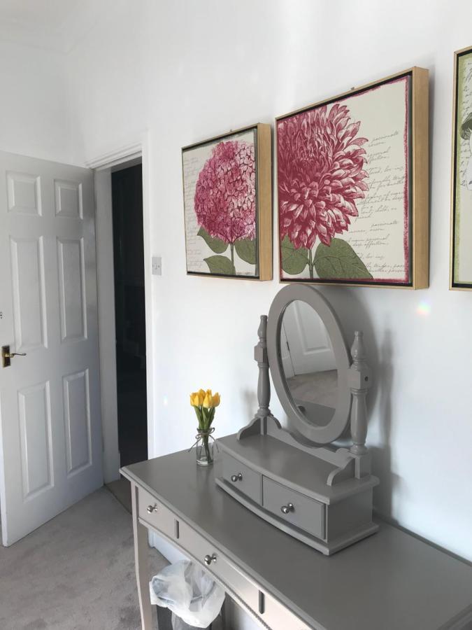 Mickering Barn Bed & Breakfast Aughton Екстериор снимка
